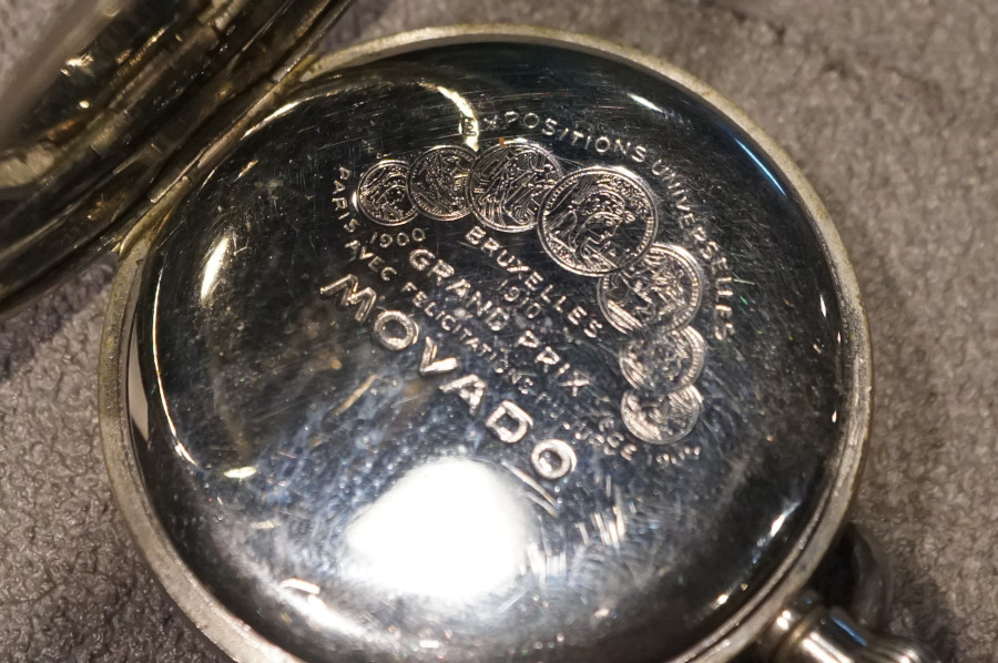 MOVADO　モバード　懐中時計　手巻き　15石　800刻印　レトロ　アンティーク　ビンテージ　シルバー　チェーン刻印　腕時計F_画像3