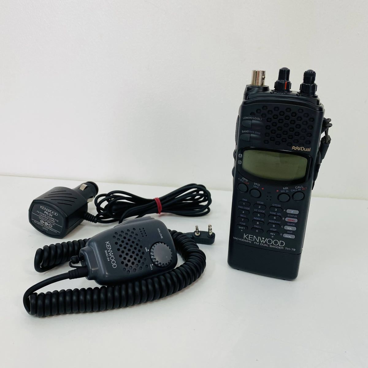  ジャンク　KENWOOD 144/430MHz FM デュアルバンダー TH-79 リモコン対応ボリューム付スピーカーマイク SMC-34 i8693 60サイズ発送_画像1