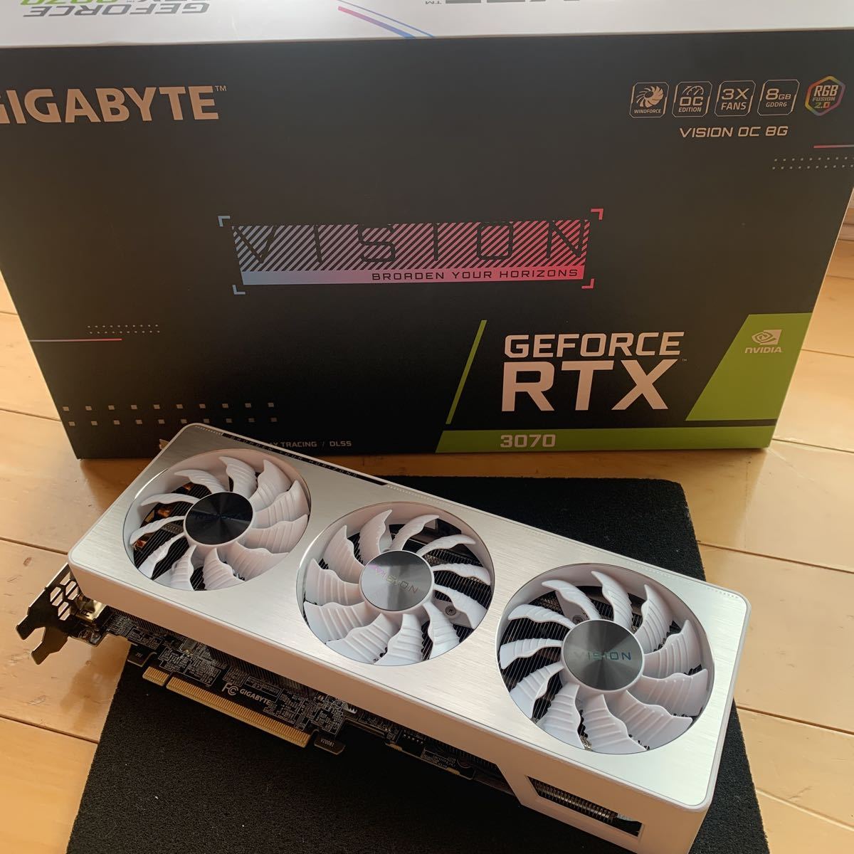 GIGABYTE GeForce RTX 3070 VISION OC 8GB 非LHR NON-LHR マイニングに