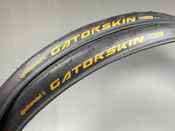 Continental GATORSKIN 23mm 2本 700×23c クリンチャー タイヤ