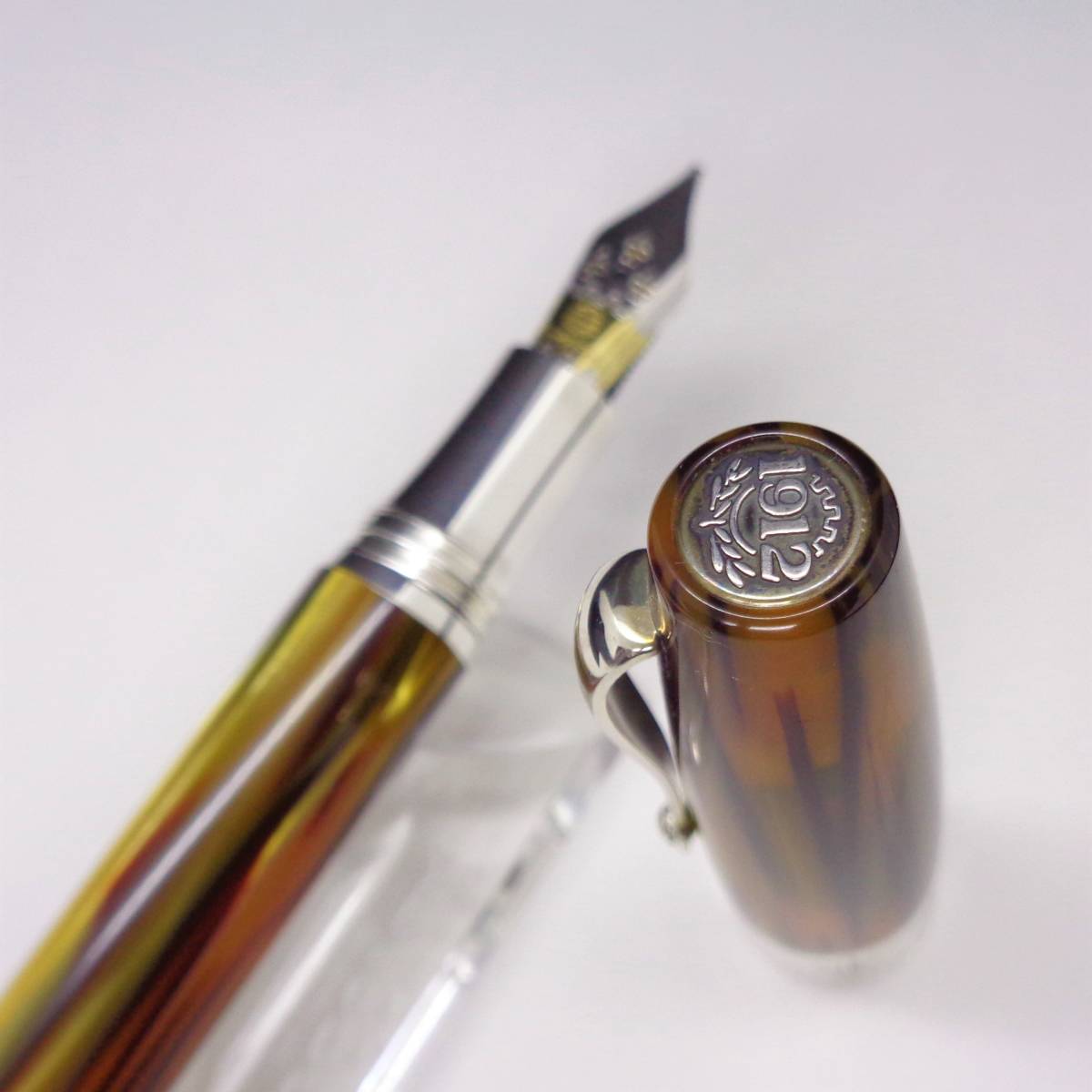 SALE/82%OFF】 万年筆 Montegrappa モンテグラッパ エキストラ1930 熱い販売 モンテグラッパ エキストラ1930 F 字幅 万年筆 バンブーブラック 筆記具