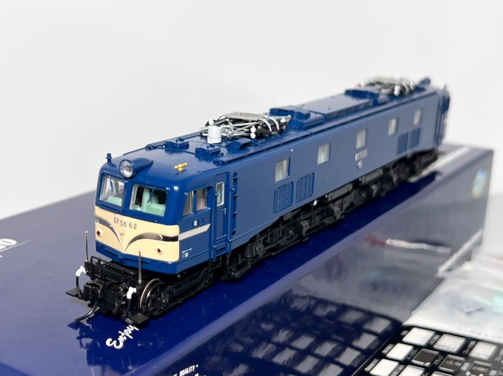 天賞堂 72024 EF58 形 電気機関車 大窓 青/クリーム (警戒色) P型 天賞堂 72024 EF58 形 電気機関車 大窓 青/クリーム (警戒色) P型