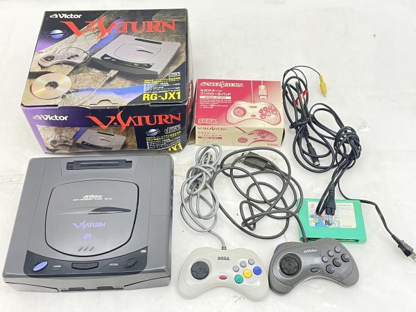 Z021-N25-721 SEGA SATURN セガサターン 本体 コントローラーパッド 2個 箱付 ときめきメモリアル ゲームソフト RG-JX1 HSS-0101 現状品②_画像1