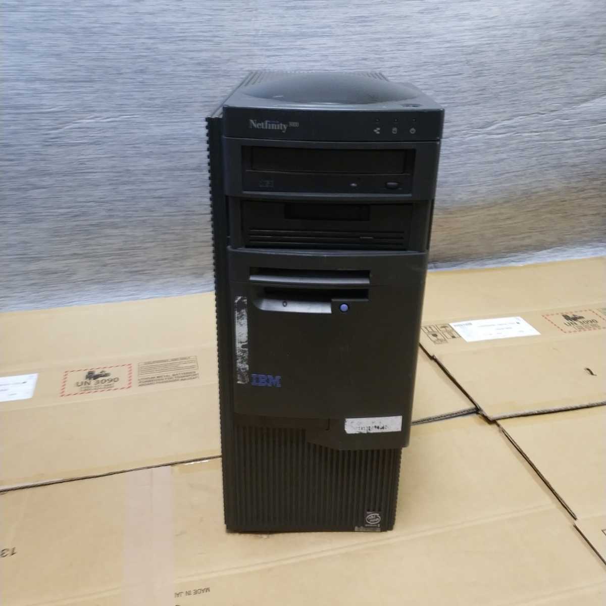 岐阜 即日発送 速達 ★ IBM Netfinity 3000 システム装置 847621X Pentium II 300MHz メモリ224MB HDD欠品 ★ 現状品_画像1