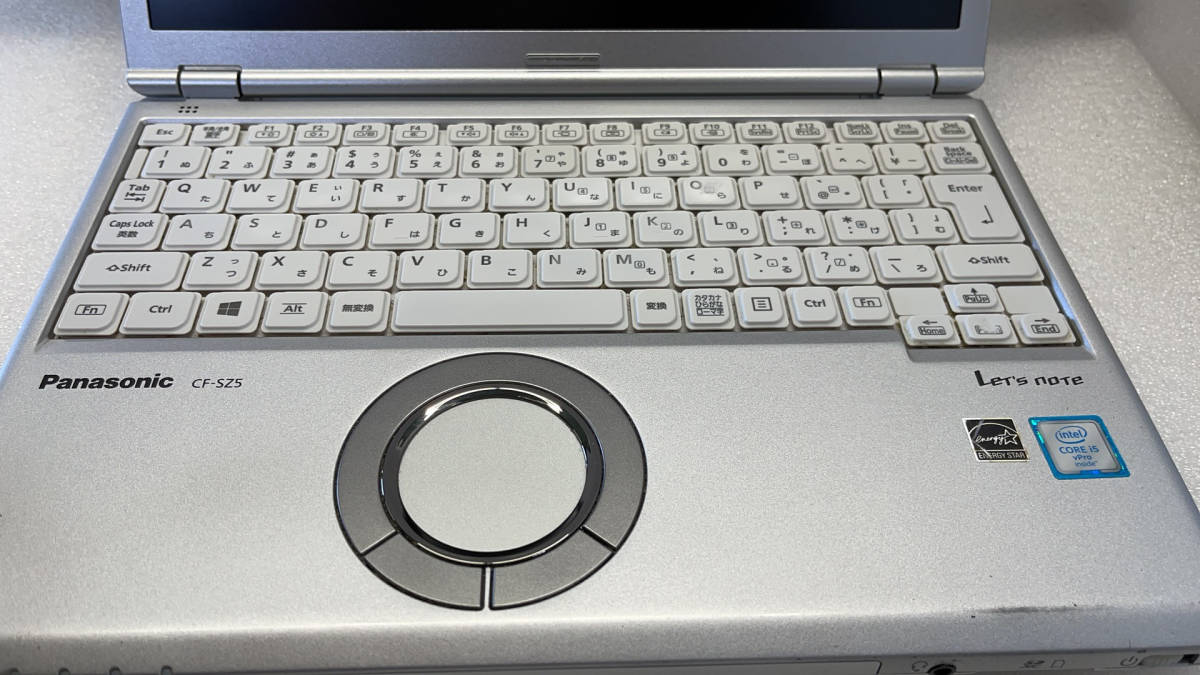 A-レベル!第7世代Corei3+SSD256G+4GBメモリ搭載!12.1型WUXGA液晶軽量モバイルPC Let's note CF-SZ6 OFFICE2019・Win10・WIFI・カメラ_画像4
