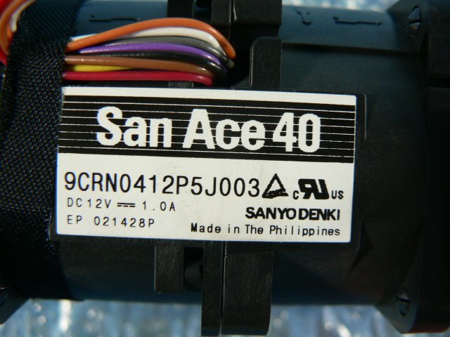 1EYX // SanAce40 9CRN0412P5J003 12V 1.0A 2 piece set / 4cm fan // HITACHI HA8000/RS110-h HM2 taking out (NEC Express/R120d-1E similarity )// stock 1