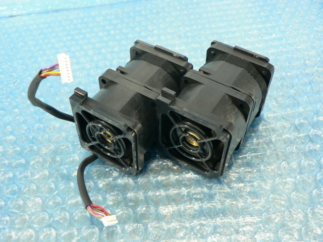 1EYX // SanAce40 9CRN0412P5J003 12V 1.0A 2 piece set / 4cm fan // HITACHI HA8000/RS110-h HM2 taking out (NEC Express/R120d-1E similarity )// stock 1