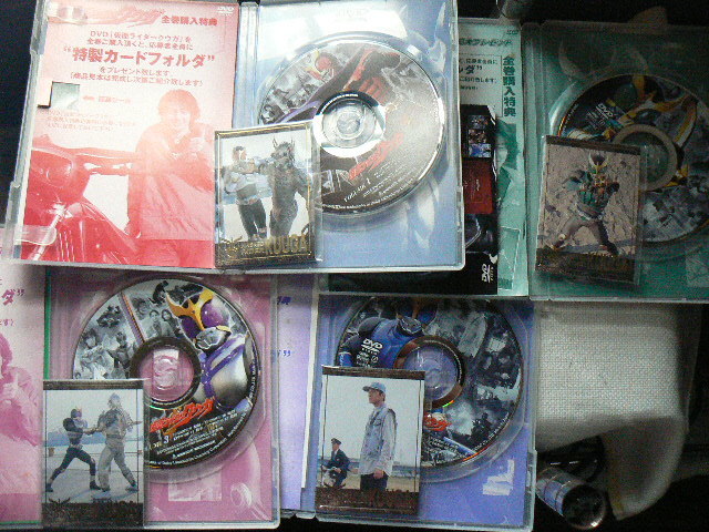ヤフオク! - 仮面ライダークウガ DVD 全12巻 カードホルダー付き