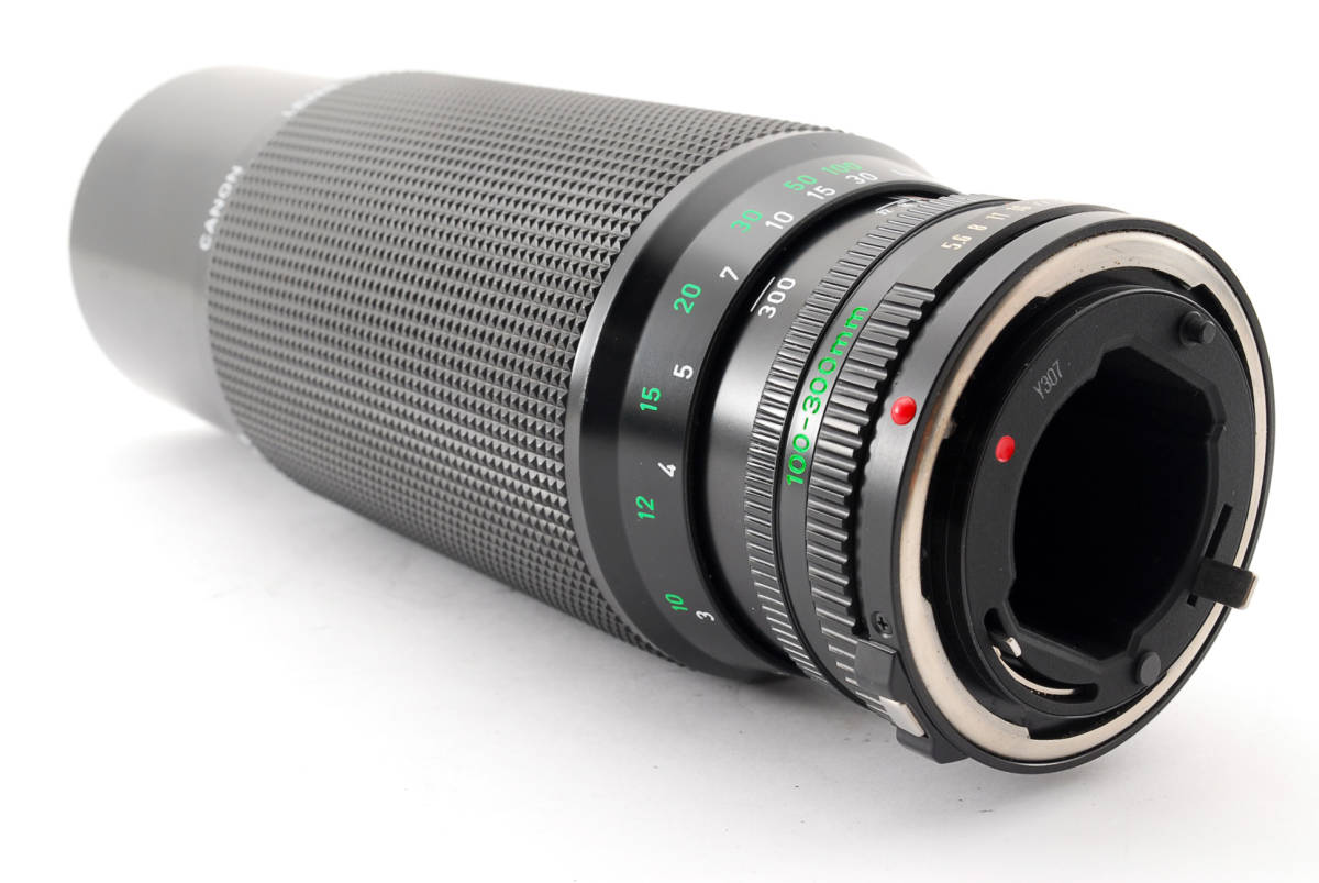 ★ Canon キャノン New FD NFD 100-300mm f/5.6 MF Zoom Lens マニュアルフォーカス ズーム レンズ レンズキャップ付 #T1460 ★_画像5