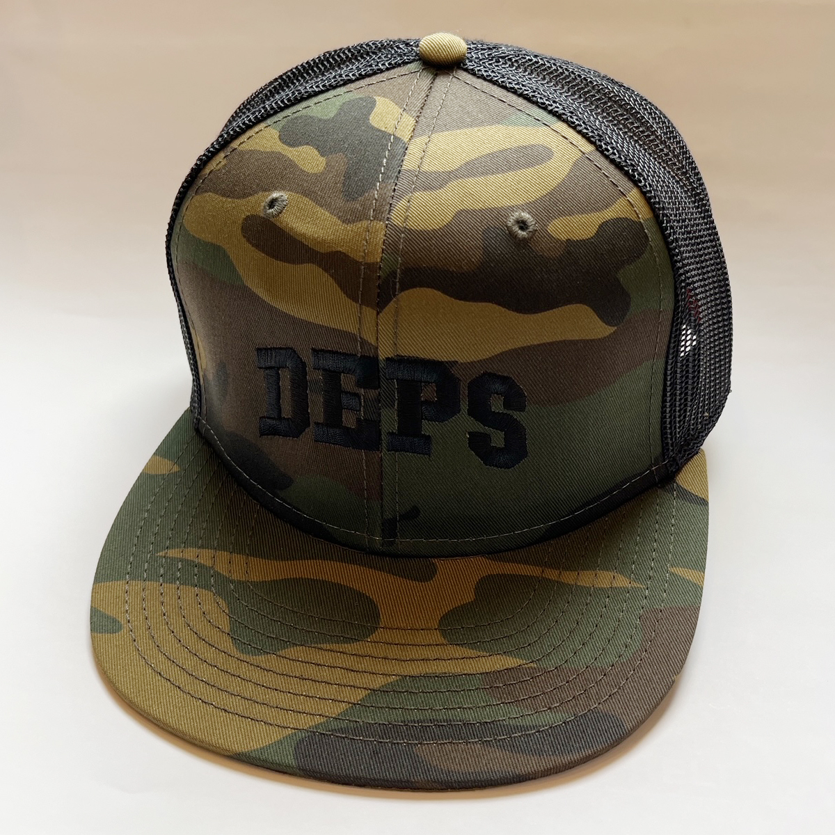 デプス 今季 キャップ deps ONLINE STORE 即完売 DEPS ARCH LOGO MESH CAP 黒 デプス ( drt BRGD RAID osp jackall )