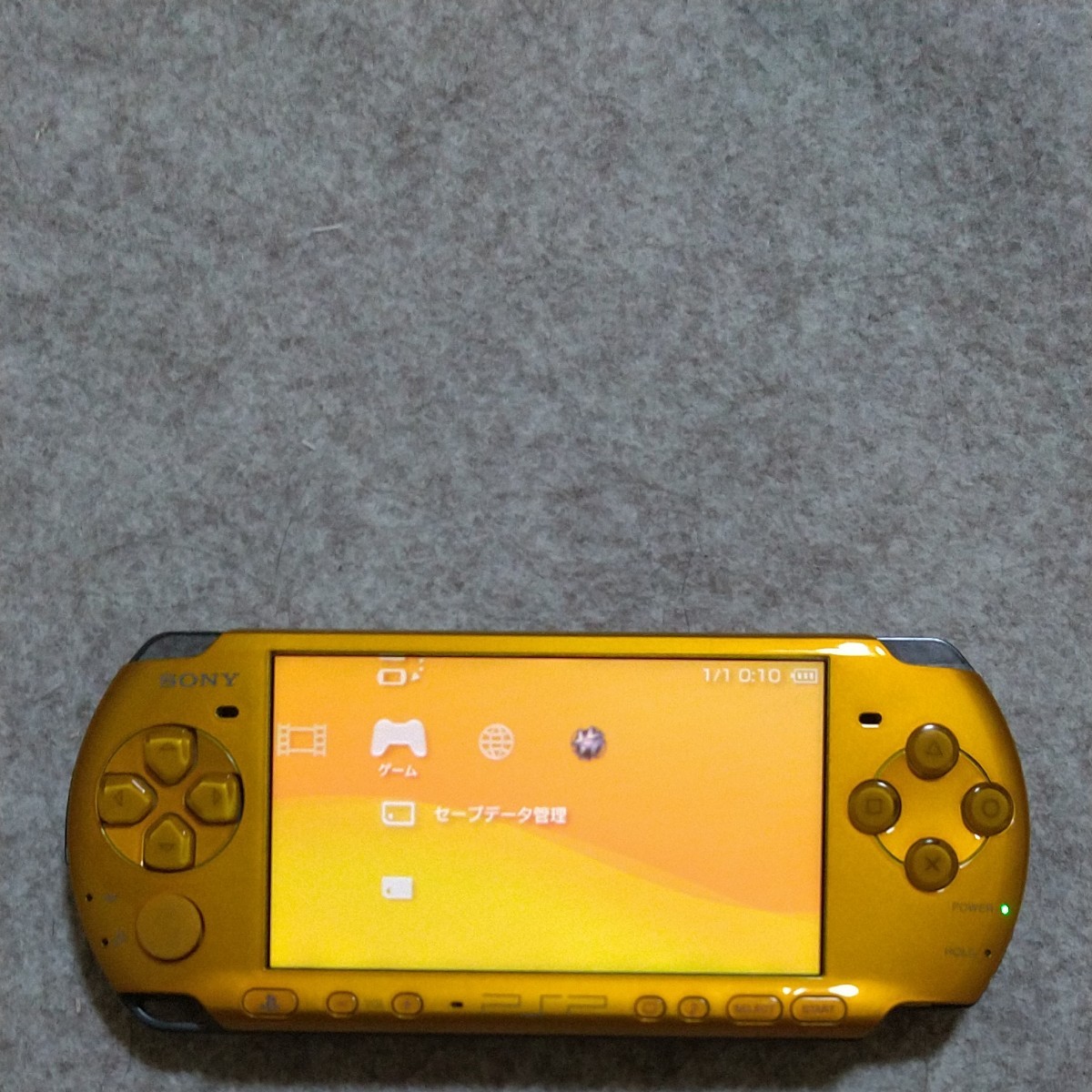PSP-3000 本体　イエロー　ジャンク品