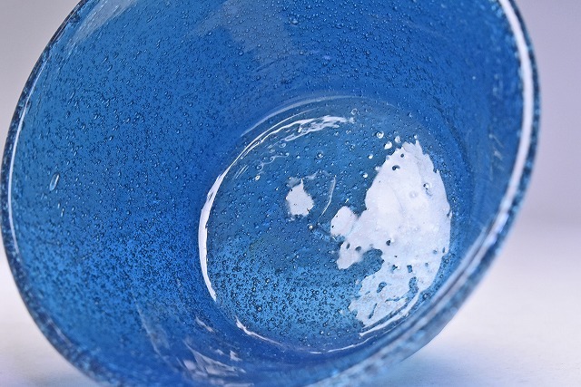 倉敷ガラス ☆ 小谷眞三 か ☆ 硝子 深小鉢 ☆ 独特の緑がかった 倉敷ガラス ☆ 小谷眞三 か ☆ 硝子 深小鉢 ☆ 独特の緑がかった