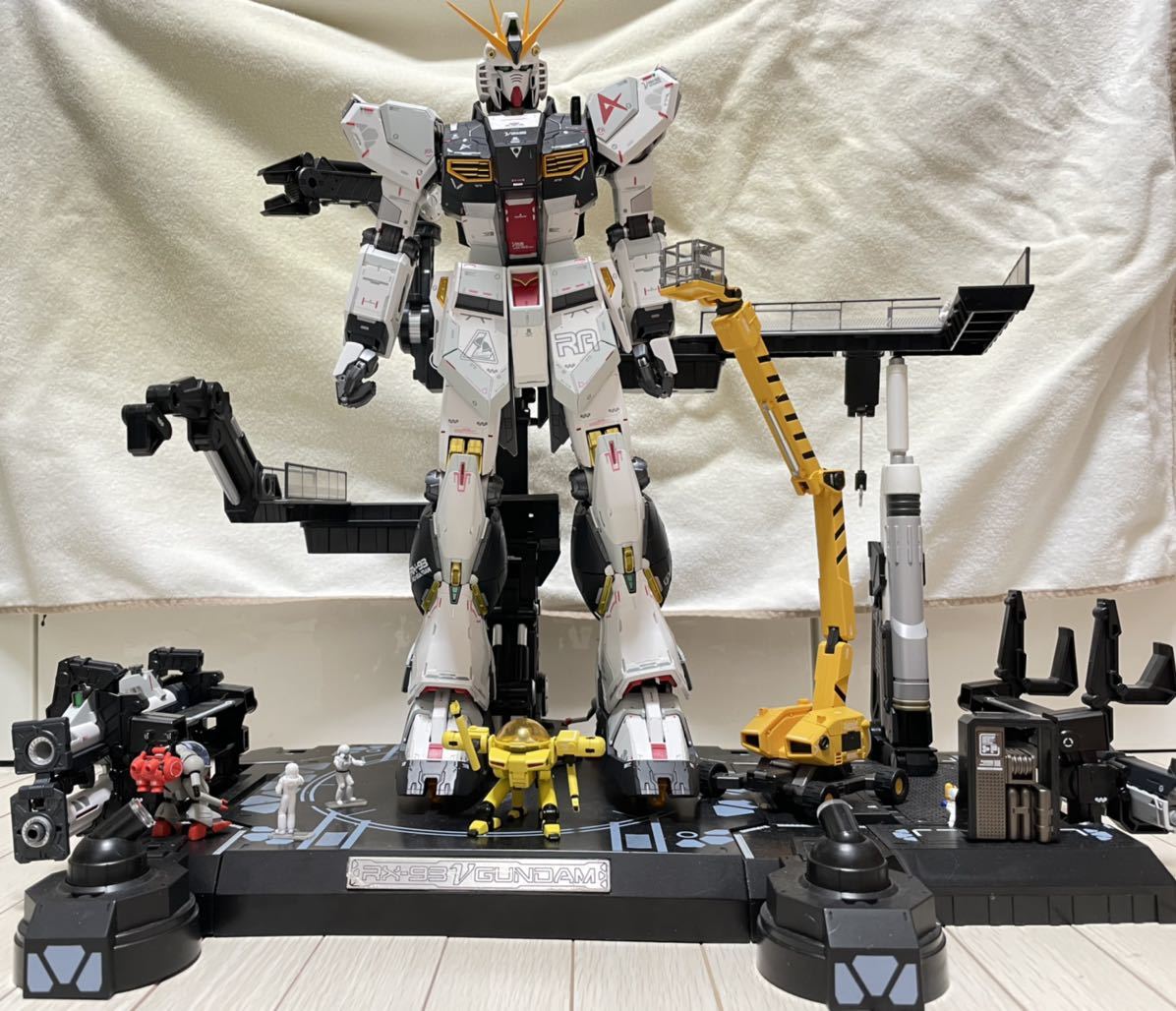 バンダイ METAL STRUCTURE 解体匠機 RX-93 νガンダム 機動戦士 バンダイ METAL STRUCTURE 解体匠機 RX-93 νガンダム 機動戦士