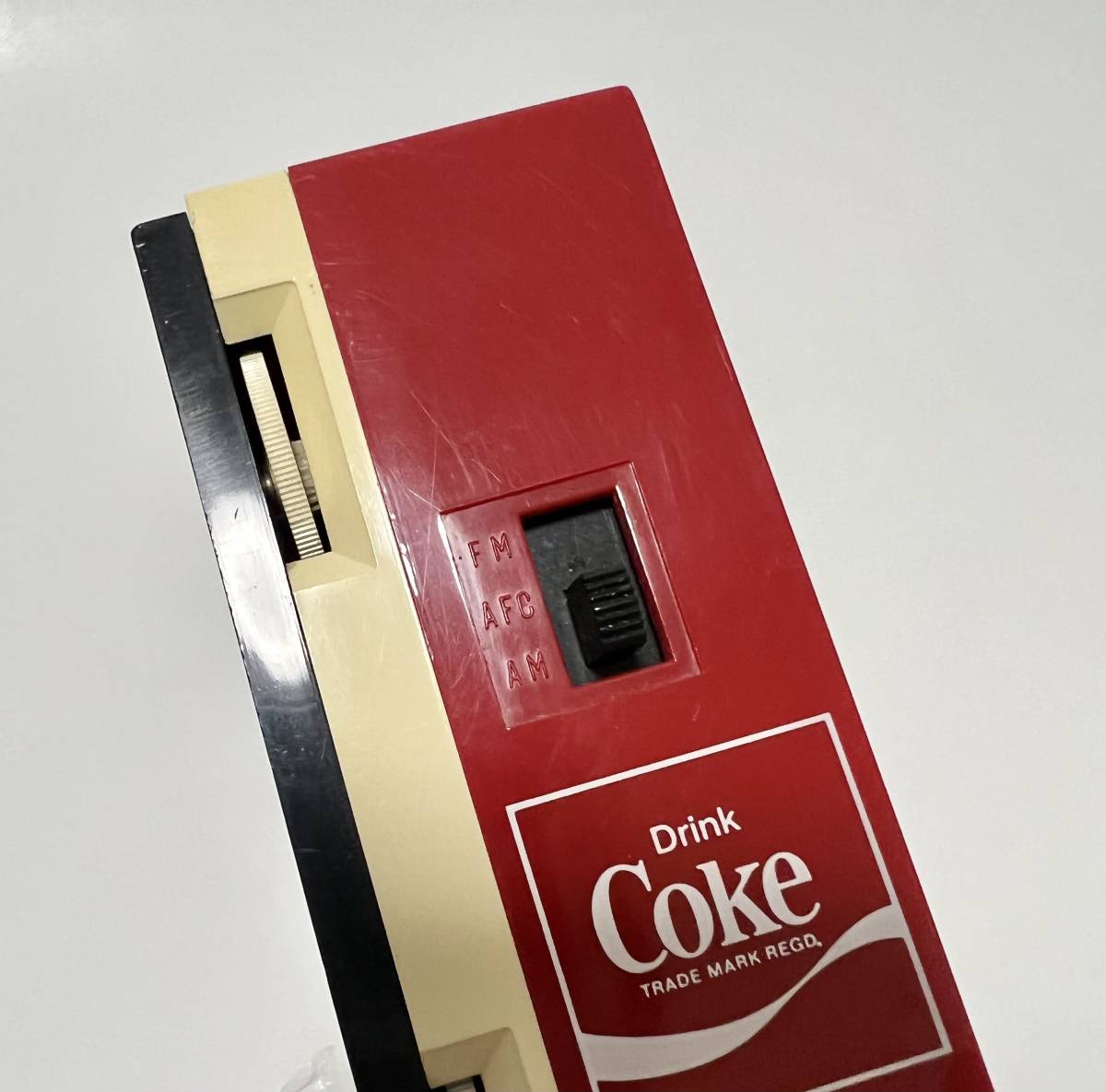  Coca *ko- lavender bin self . machine type AM/FM radio made in Japan operation verification settled 