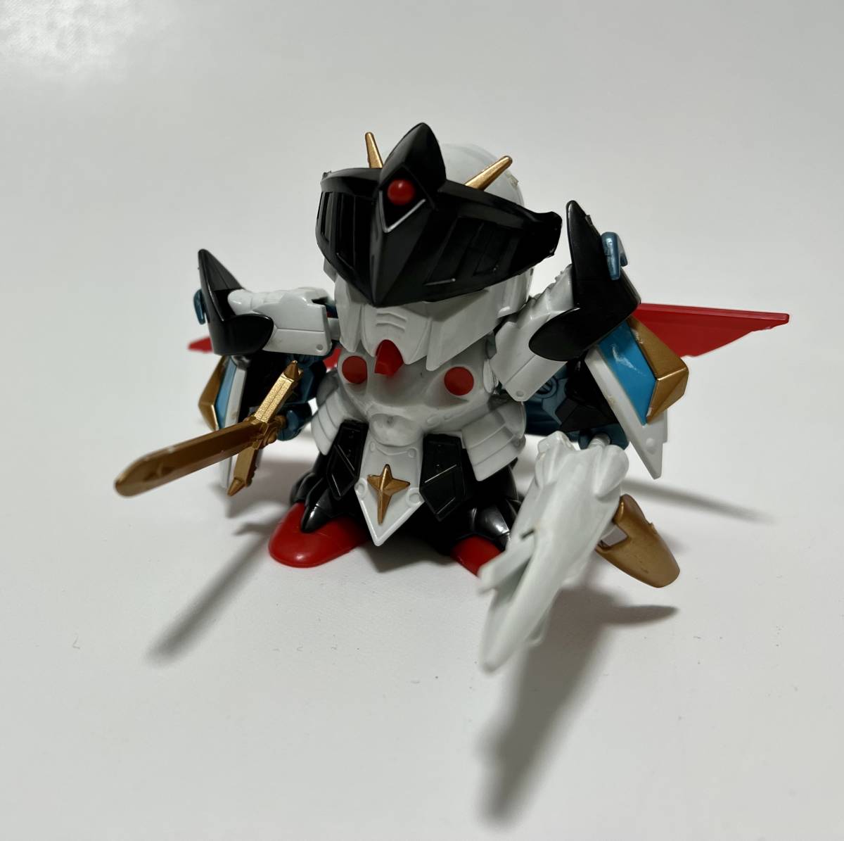 バンダイ 元祖SDガンダム 8体 バーサルナイト クラウンナイト バンダイ 元祖SDガンダム 8体 バーサルナイト クラウンナイト