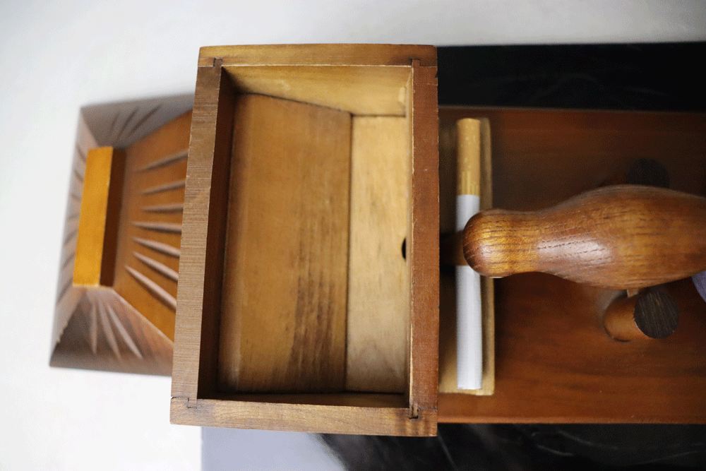 □□W-2280□昭和レトロ からくり玩具 たばこ鳥 煙草入れ 木製 □□W-2280□昭和レトロ からくり玩具 たばこ鳥 煙草入れ 木製
