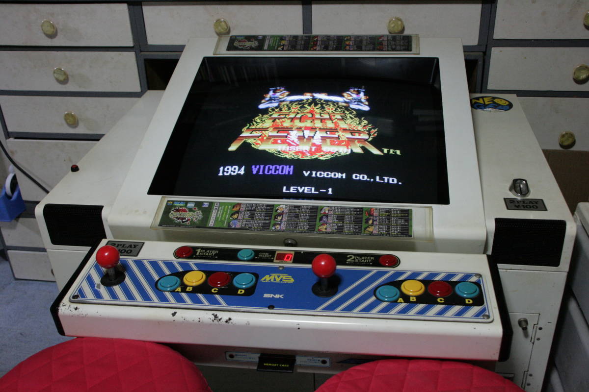 Yahoo!オークション - SNK MVS NEOGEOテーブル型筐体+カセット Yahoo!オークション - SNK MVS NEOGEOテーブル型筐体+カセット