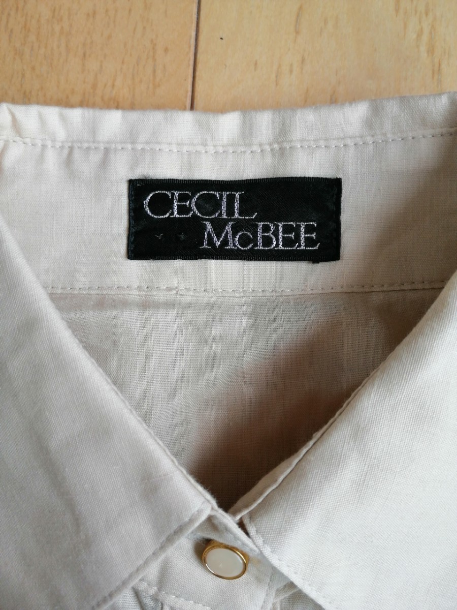 【38】セシルマクビー/CECIL McBEE パールボタン&ロールアップシャツチュニック