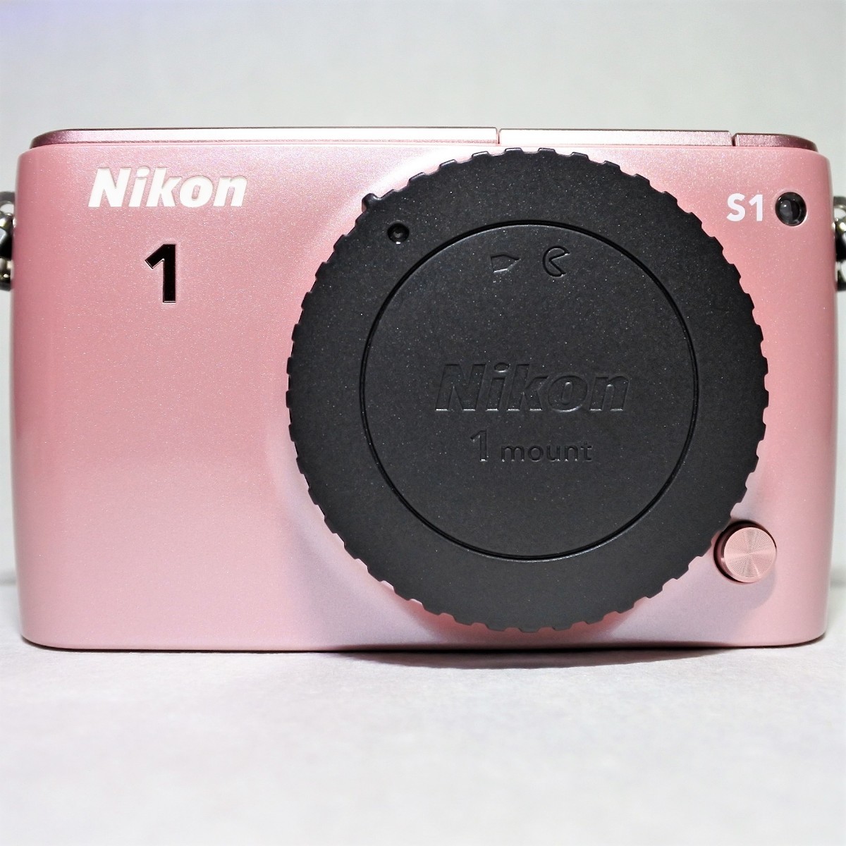 最大61%OFFクーポン 186 NIKON1 S1 可愛い桜ピンク ニコンのミラーレス