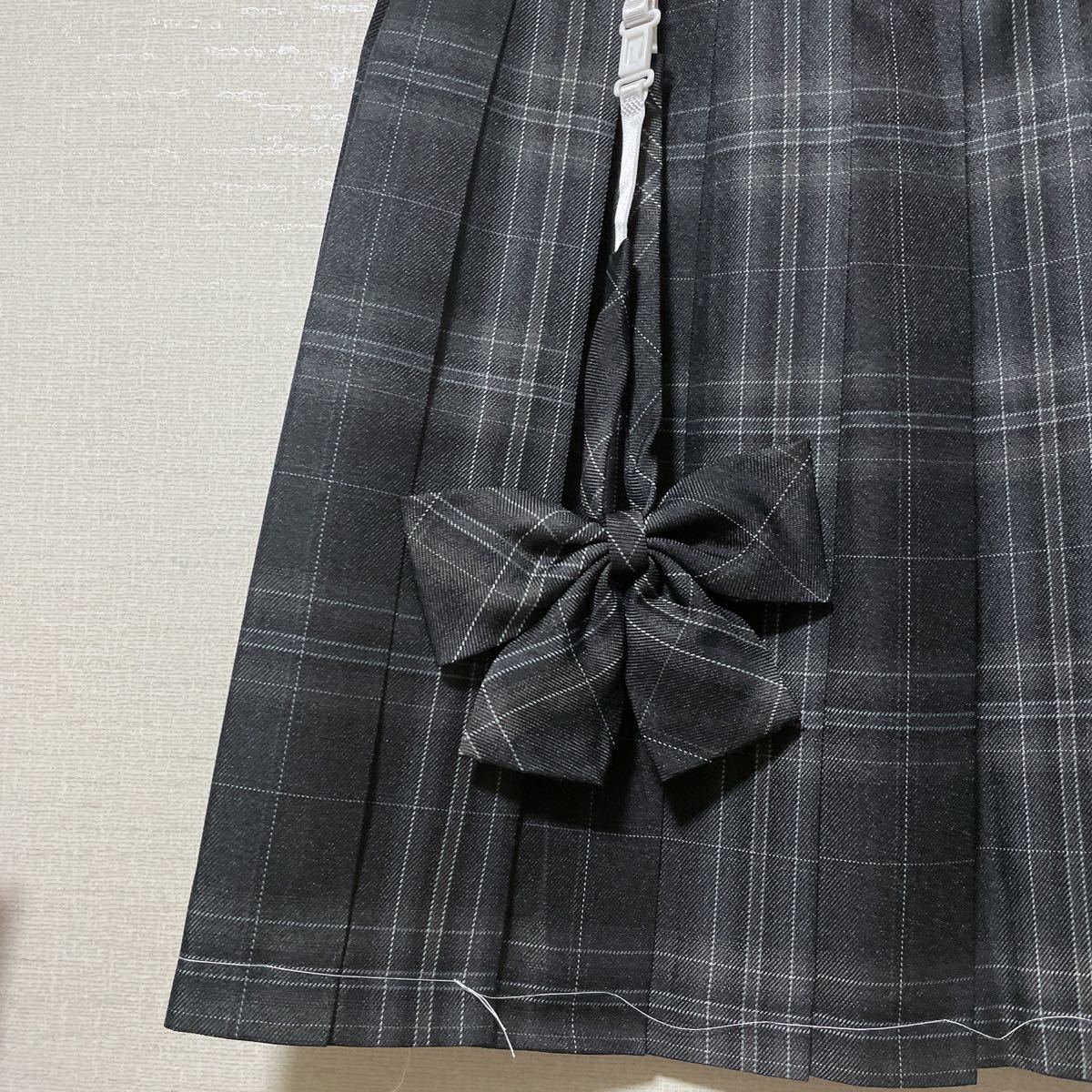 【新品124M】リボンつき　なんちゃって制服スカート　チェックスカート コスプレ衣装 夏スカート