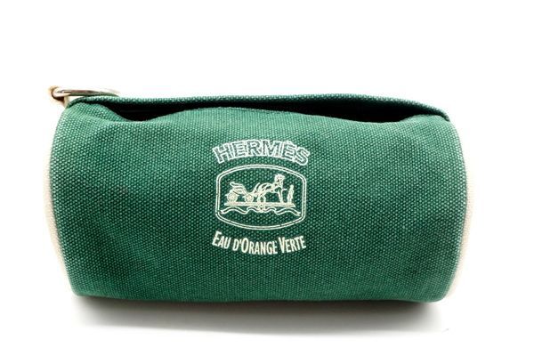 流行 エルメス ノベルティ 筒形 ポーチ バッグ 小物入れ ロゴ コットンキャンバス 緑 グリーン 良品 HERMES 8359k レディースバッグ