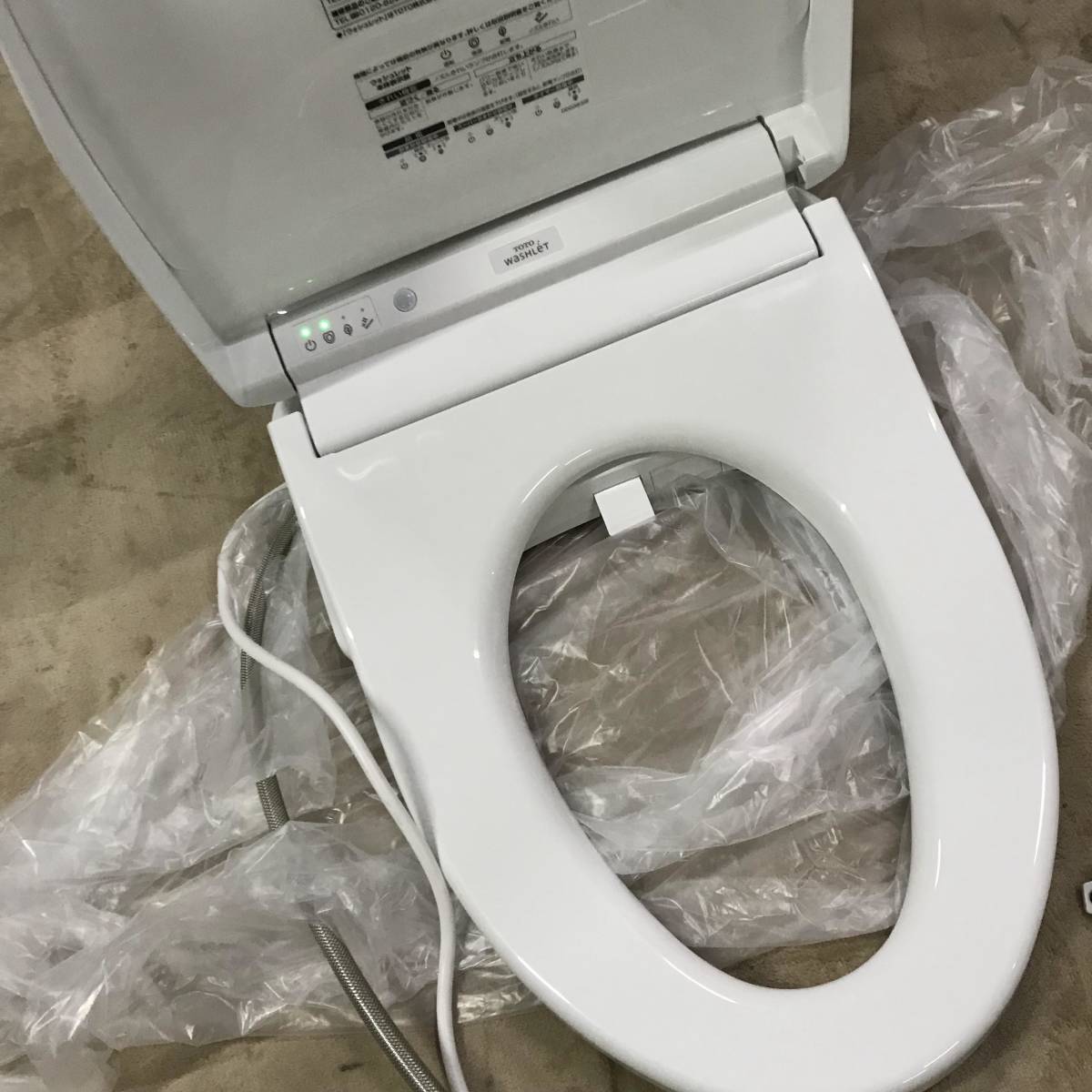 一部予約 TOTO 瞬間式 温水洗浄便座 ウォシュレット KMシリーズ
