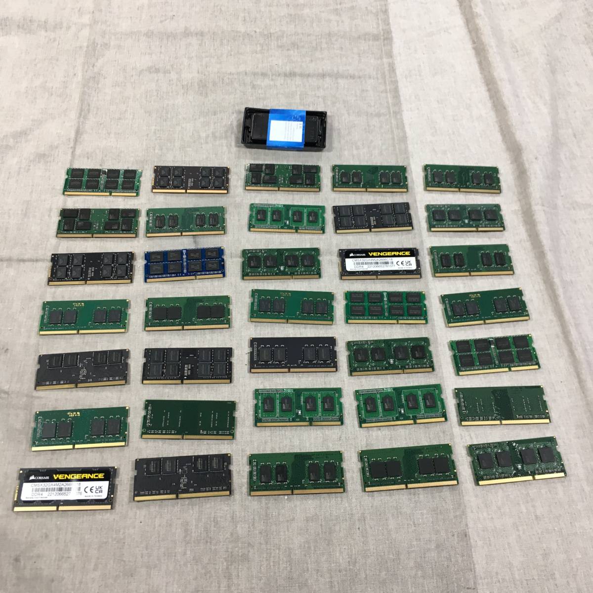現状品 DDR3 DDR4 メモリー 66枚セット