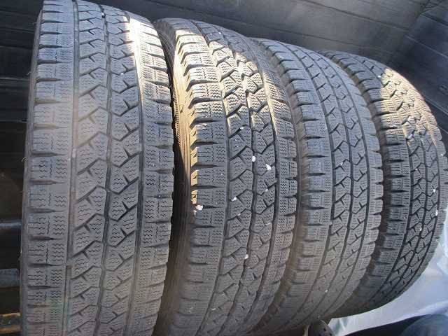 【K381】VL1★195/70R15 106/104L★4本即決★B_画像1