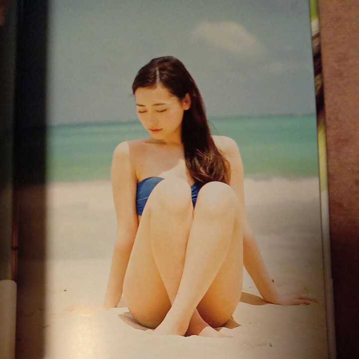 福原遥 写真集 『はるかかなた』初版帯付【ポストカード付 福原遥 写真集 『はるかかなた』初版帯付【ポストカード付