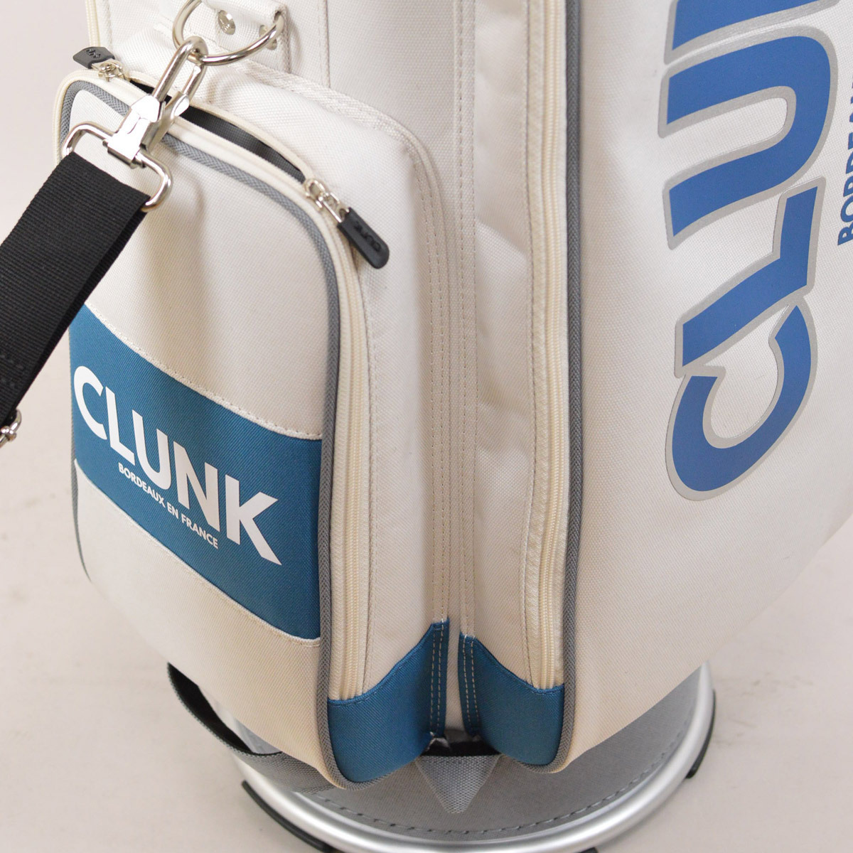 2022新作【クランク】メンズ キャディバッグ 白 CL5MNC24 CRM CLUNK ゴルフ 9.0型 47インチ対応 大容量 かっこいい レア  スタイリッシュ