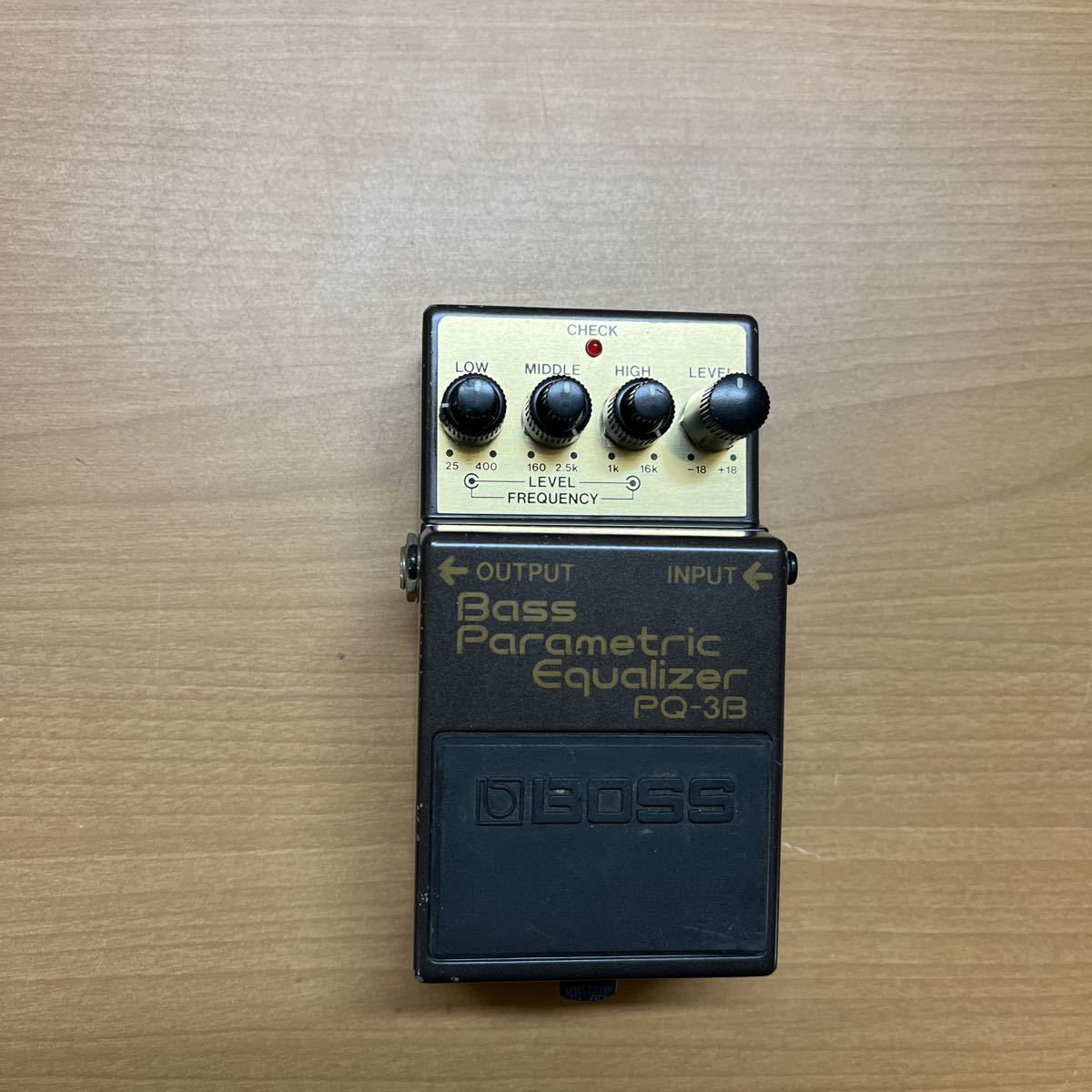 RY-0401 60サイズ BOSS Bass Parametric Equalizer PQ-3B ジャンク