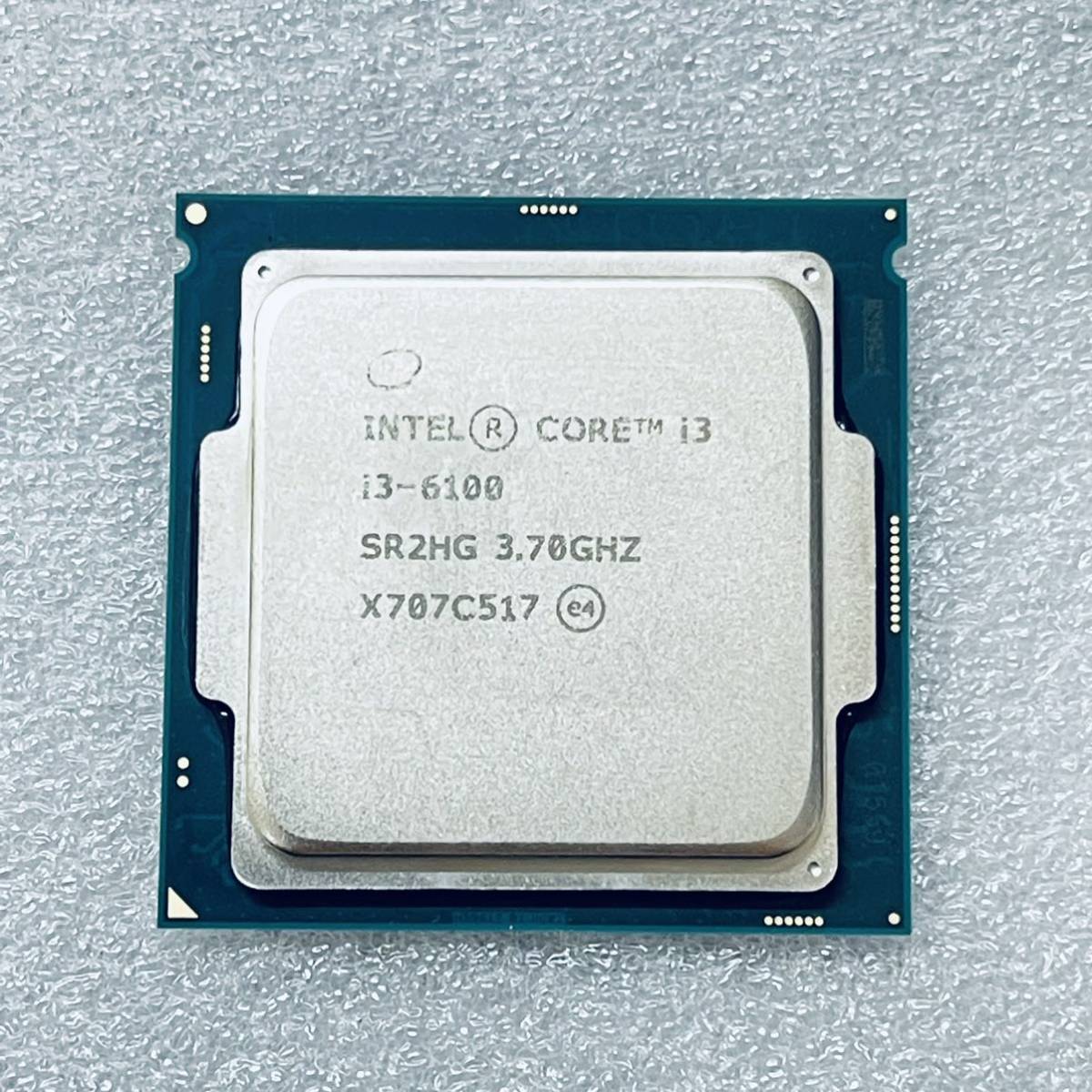 4-102☆ INTEL CORE i3-6100 SR2HG 3.70GHZ CPU_画像1