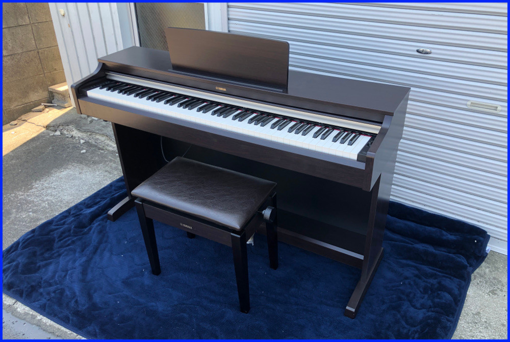 YAMAHA ARIUS 電子ピアノ【YDP-162R】88鍵盤 ニューダークローズウッド調 高低自在イス/ヘッドフォン付 ヤマハ アリウス  【引取大歓迎】