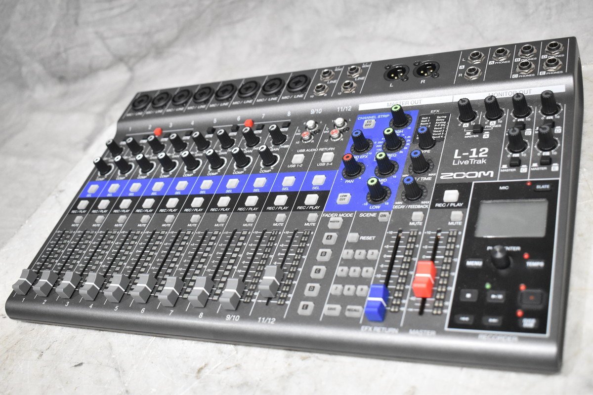 ZOOM ズーム LiveTrak ライブトラック L-12 ミキサー www.falconofs.com