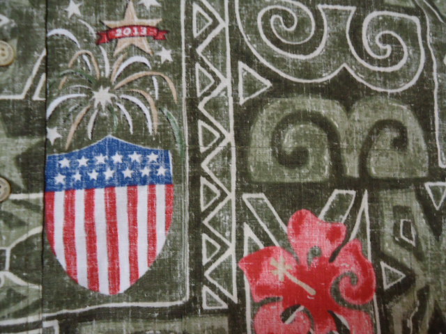 即決　ハワイ　レインスプーナー　アロハシャツ　濃緑・緑色　ハワイ州旗・星条旗・花火・魚・花・他柄　ＸＸＬ28　2013年　限定物_画像4