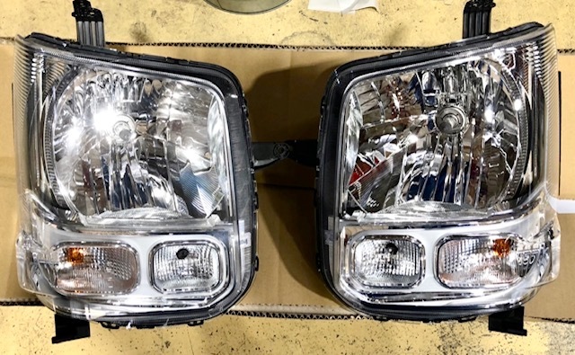 エブリィ DA17V ヘッドライト 右左 セット ❗️美品❗️-