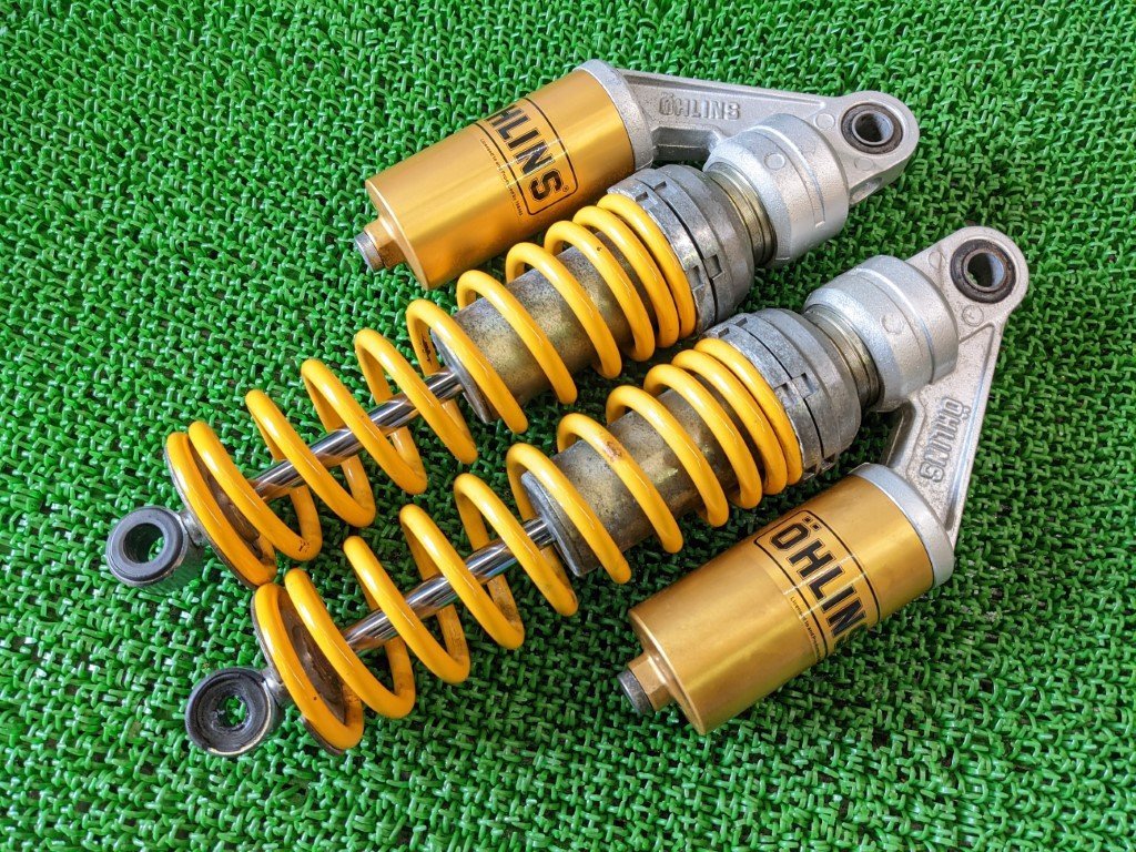 □ヤマハ SR400 オーリンズ リアサスペンション 2H6 OHLINS 検索 SR500