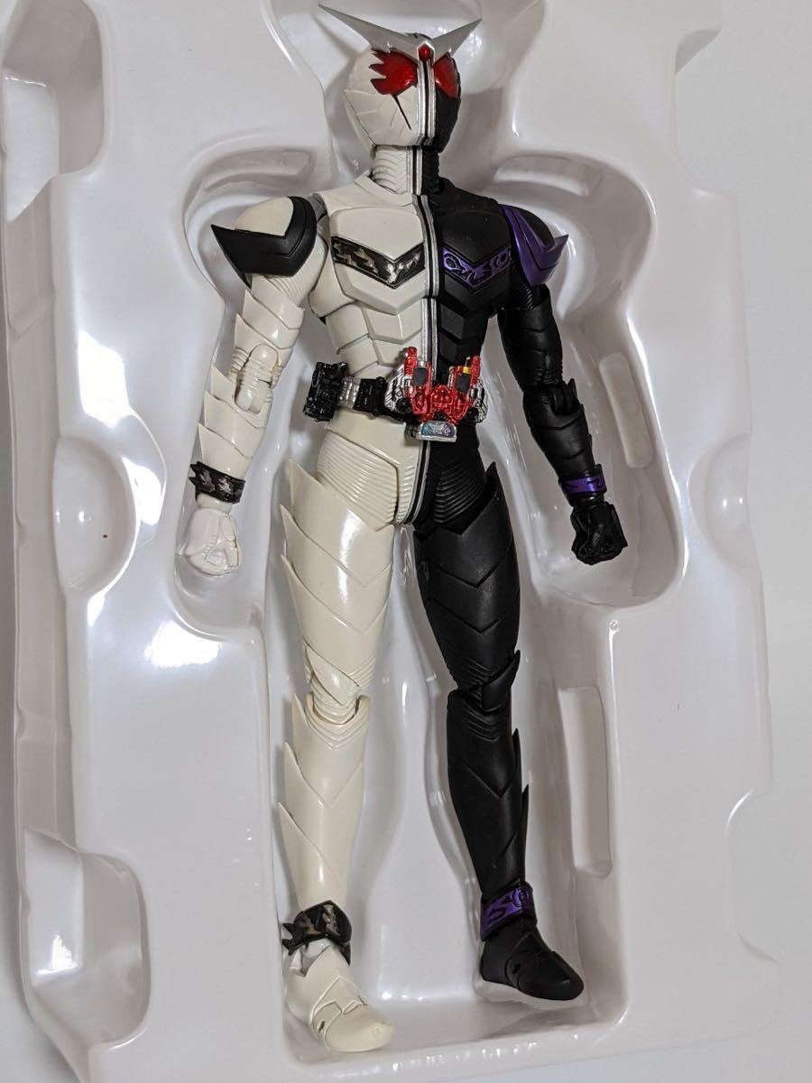 S.H.フィギュアーツ (真骨彫製法) 仮面ライダーW ファングジョーカー
