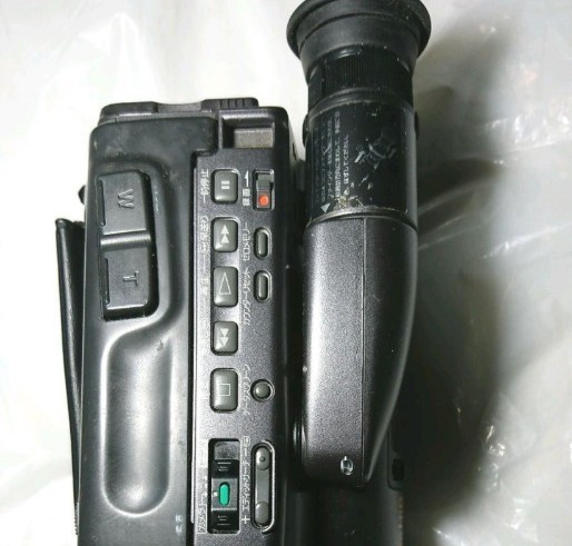 SONY Handycam video Hi8 (CCD-TR900)＆AC POWER ADAPTOR (AC-S15) セット