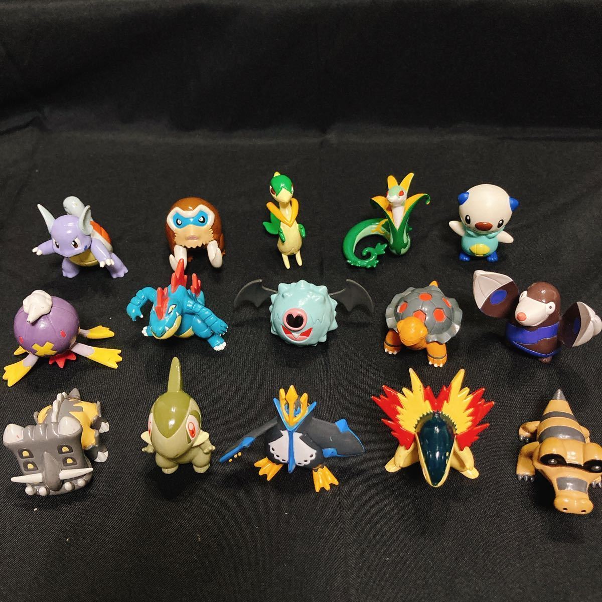 ポケモン モンコレ フィギュア 約130体 大量 伝説 幻 廃盤 多数 ポケモン モンコレ フィギュア 約130体 大量 伝説 幻 廃盤 多数