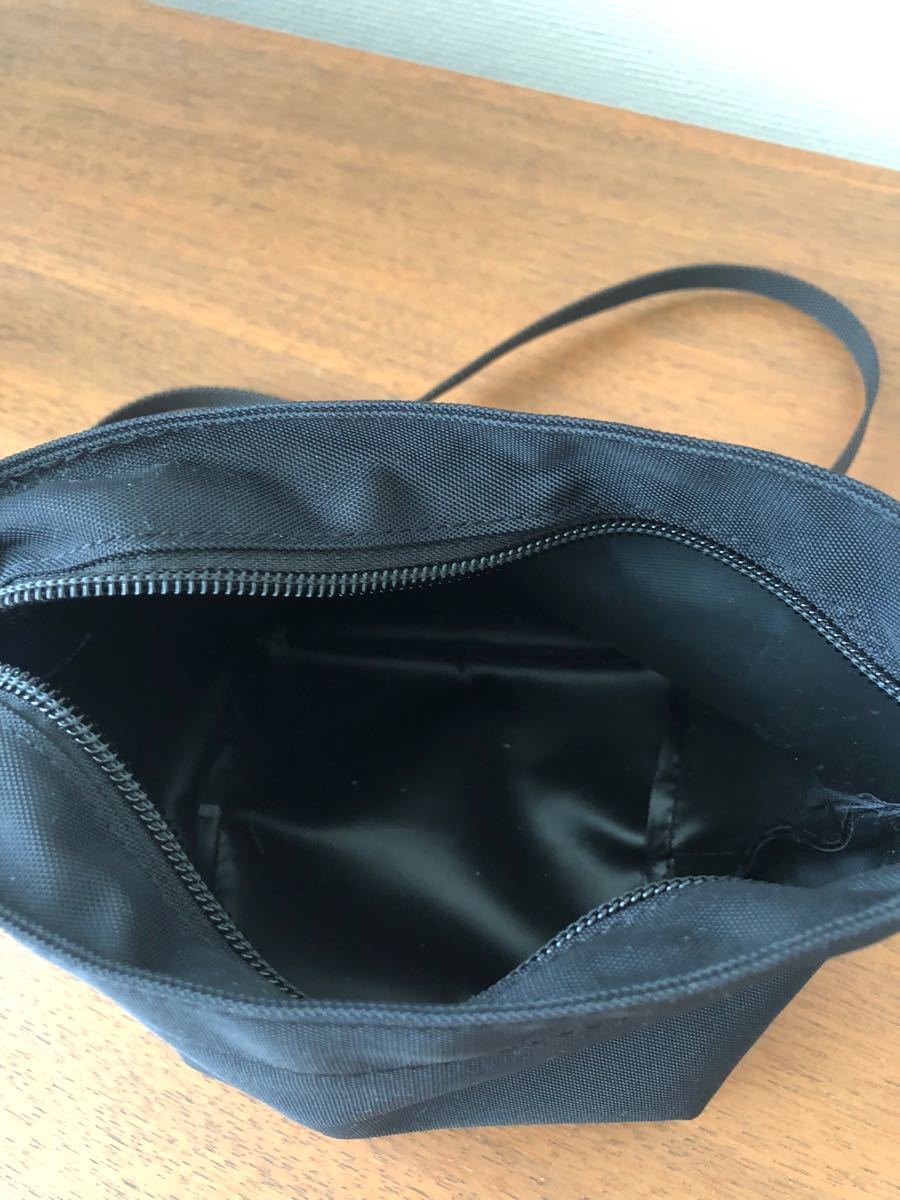 エルベシャプリエ ポシェット webspot.pk