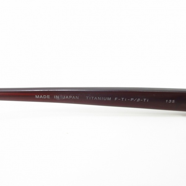  Agnes B agnes b очки AB-1179 - пластик × металл материалы прозрачный × розовый × темно-коричневый раз ввод солнцезащитные очки 