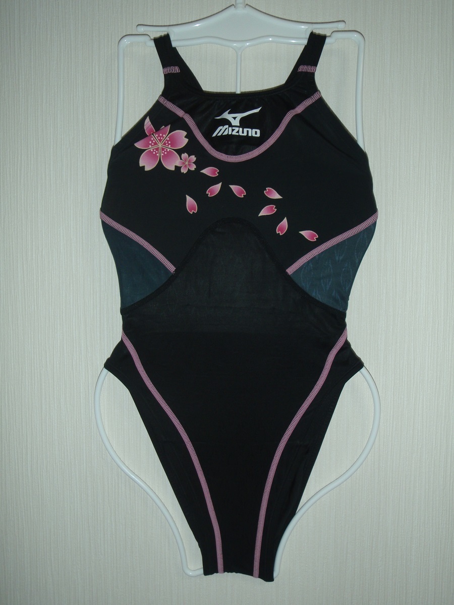 MIZUNO 女子用競泳水着 アクセルスーツ 850A-95107 Mサイズ 桜 美品