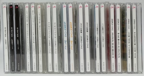 送料無料 ジャニーズWEST CD 全シングル ジャニスト 形態別　通常盤　初回盤 まとめて 56枚 セット 大量 まとめ売り コレクション コンプ_画像4