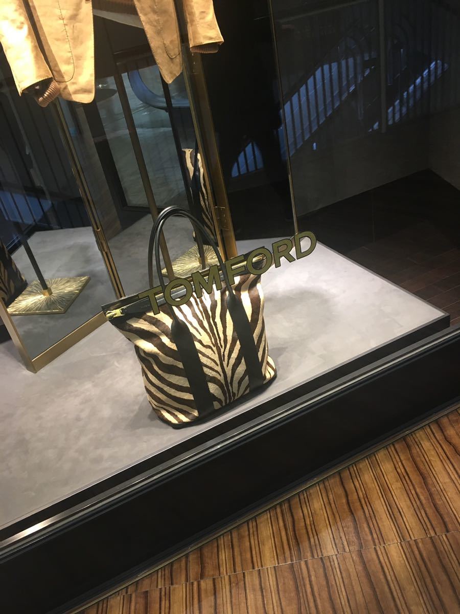 正式的 トムフォードTOM FORD トートバッグ スエード レザー ハラコ 鞄