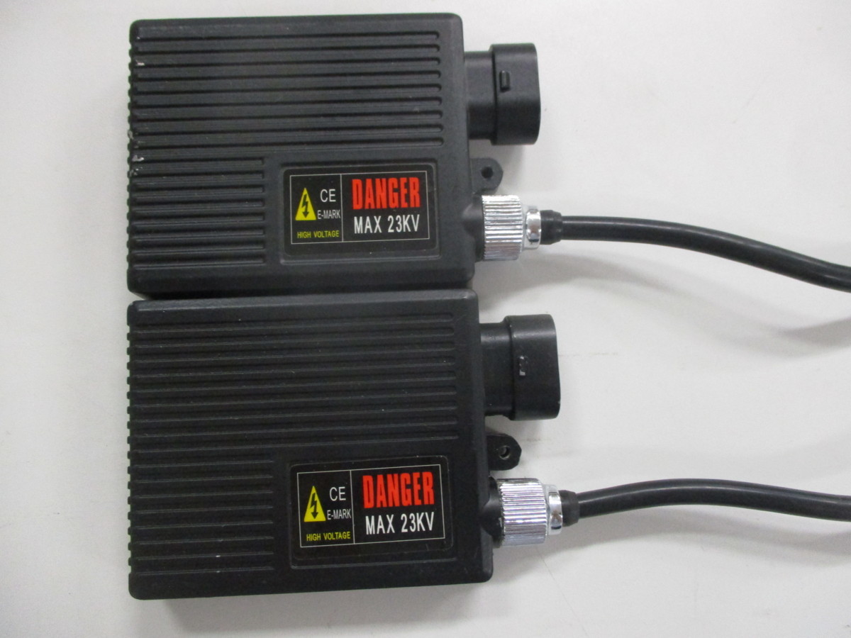  used * Manufacturers unknown HID thin type ballast left right set *MAX 23KV/E-MARK23000V* watt number / kelvin number / coupler unknown * postage 520 jpy * immediate payment 