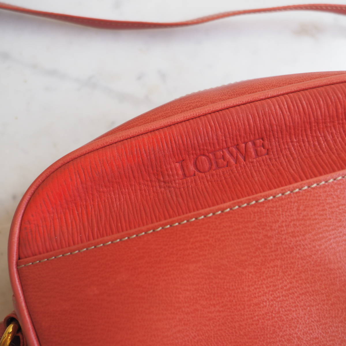 人気 オールドロエベ LOEWE ベラスケス ショルダーバッグ レッド