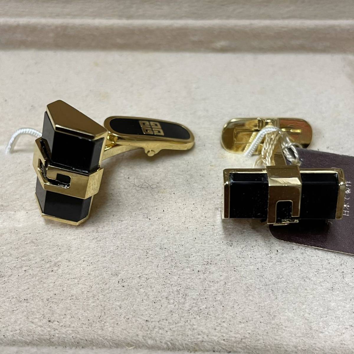 GIVENCHY ジバンシー カフス カフリンクス カフスボタン GIVENCHY ジバンシー カフス カフリンクス カフスボタン