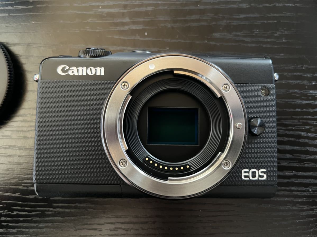 美品』Canon EOS M100 ダブルレンズキット EF-M15-45 STM EF-M55-200