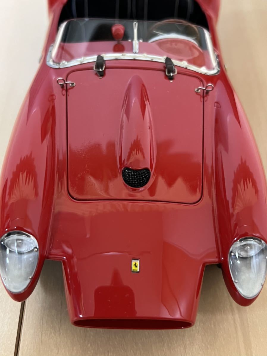 CMC 1/18 Ferrari 250 Testa Rossa 1958 Pontoon Fender CMC 1/18 Ferrari 250 Testa Rossa 1958 Pontoon Fender